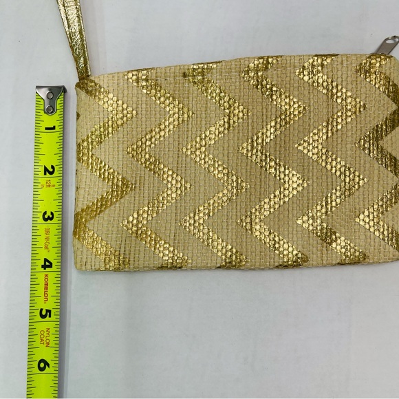 Straw & Gold Beach Shopping Tote Bag with Matching Wristlet - Picture 10 of 10